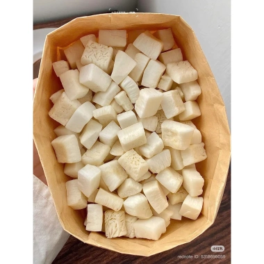 Dừa viên sấy giòn Yijutang 100g – Béo ngon nguyên vị, giảm giá 39.000 VND 3
