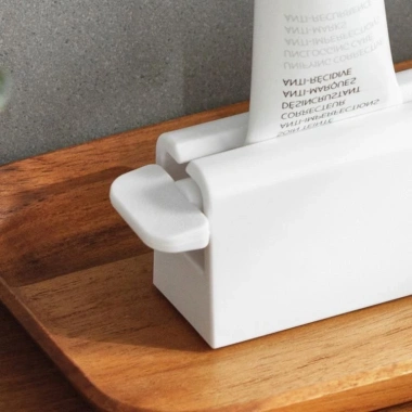 Dụng cụ lấy kem đánh răng thông minh, thiết kế nhỏ gọn, tiện lợi, giảm giá 20% chỉ 75.000 VND 2