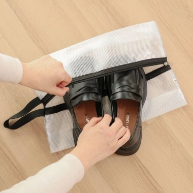 Dụng cụ sắp xếp giày gập trong suốt, túi lưới chống thấm, bảo vệ ẩm, di động - 48.708 VND 4