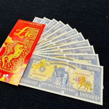 Flash Sale Tiền lì xì Tết 2.026 Bình Ngọ $1 triệu đô Mỹ Hình Ngựa Kèm Bao Đỏ Giá 7,208₫ 5
