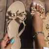 Flip-Flops Nơ Đinh Tán Mùa Hè Nữ Đế Phẳng Đi Biển - Giá giảm 23% 99.441₫ 2