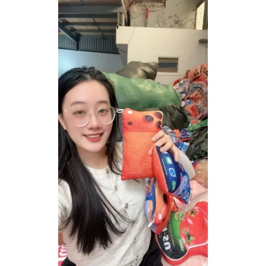 Gấu bông 3D iPhone 17 Cam 45cm - Gối ôm ngủ siêu mềm, giảm giá 30k, giá rẻ vô đối 9