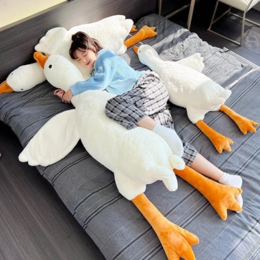 Gàu Bông Con Vịt Nhội Bông Mềm Mận Gối Ôm Độ Chời Dễ Thuống Hình Con Ngỗng Cao Cấp Mới 279k