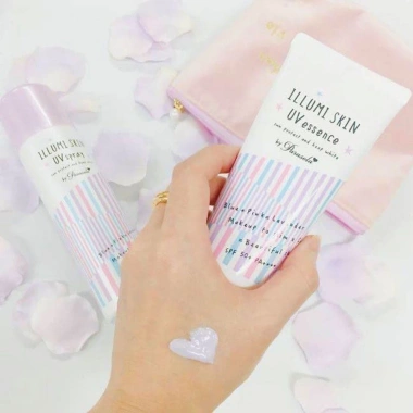 Gel Chống Nắng Dưỡng Da Naris Illumi UV Essence SPF50+ Nâng Tông 80g - 365.000 VND 3