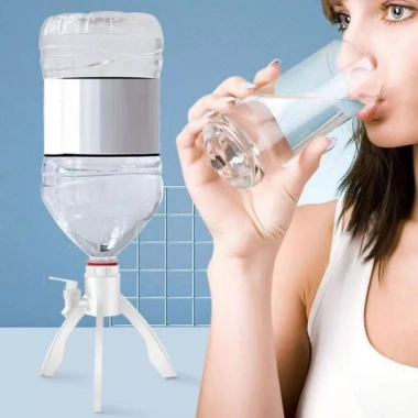 Giá Đỡ Bình Nước Life Plus GDBN01 - Kèm vòi linh hoạt, tặng 3 đầu, tiết kiệm không gian