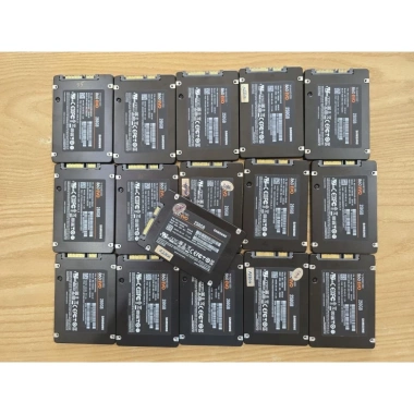 Giảm Giá SSD 1TB/512GB/240GB/120GB - Cài sẵn Windows, tặng cáp SATA 6G chính hãng - 450.000₫ 8