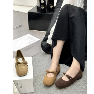 Giày bệt nỉ búp bê mềm nơ ngang, charm hoa mai – mẫu 2.026, đế êm công sở, 225k 3 Giày bệt nỉ búp bê mềm nơ ngang, charm hoa mai – mẫu 2.026, đế êm công sở, 225k 3