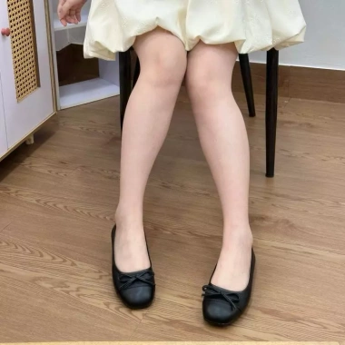 Giày búp bê nơ mũi tròn đế bệt mềm da lì nhẹ nhàng, nữ tính, hàng sẵn nhận trước Tết 3