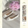Giày búp bê nữ BEESHOES đính đá mũi tròn, đế bệt màu kem - Giá chỉ 659.000₫
