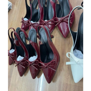 Giày cao gót 7inch nơ da bóng quai chun chảnh – 155.000đ, đi chơi Giáng sinh Tết 7 Giày cao gót 7inch nơ da bóng quai chun chảnh – 155.000đ, đi chơi Giáng sinh Tết 7