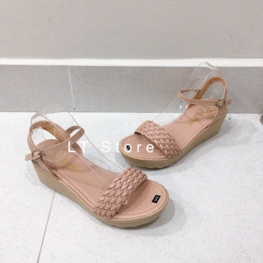 Giày cao gót nữ guốc đế xuồng 5cm quai tết bính siêu nhẹ 139k (ảnh thật) 5 Giày cao gót nữ guốc đế xuồng 5cm quai tết bính siêu nhẹ 139k (ảnh thật) 5