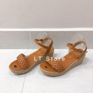 Giày cao gót nữ guốc đế xuồng 5cm quai tết bính siêu nhẹ 139k (ảnh thật)