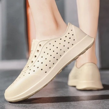Giày lỗ thể thao WNC-Native EVA không thấm nước - Giày nhựa đi mưa 175k 6