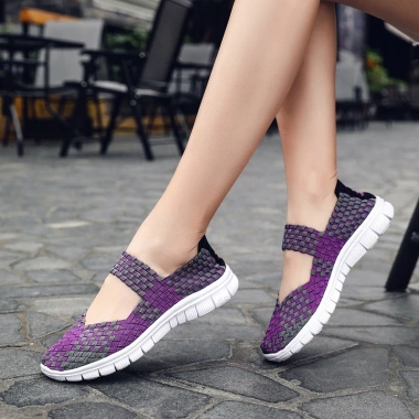 Giày Lười Dệt Nhẹ Thoáng Khí Chống Trượt - Thời Trang Nữ Giá 399.600 VND