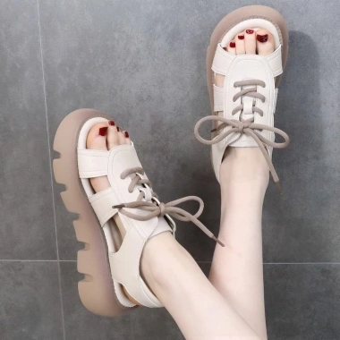Giày nêm buộc dây nữ STEP & STYLE – Dép biển La Mã rỗng thời trang, chỉ 237.019₫ 4 Giày nêm buộc dây nữ STEP & STYLE – Dép biển La Mã rỗng thời trang, chỉ 237.019₫ 4