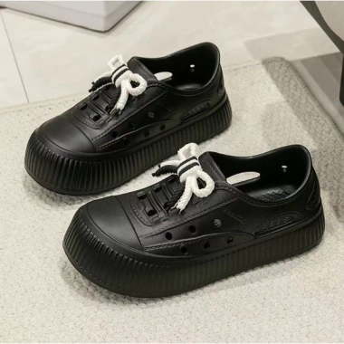 Giày nhựa lỗ Fashion thể thao năng động – nhẹ mềm, thoáng khí, đi làm, đi chơi Tết, tặng combo 4 charm 175k