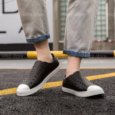 Giày Nhựa Lười Nam Nữ EVA Siêu Nhẹ Chống Nước, Lỗ Tổ Ong Thoáng Khí - 79k
