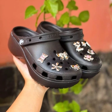 Giày Nữ Cross Clog Platform 5p Đế Cao Quảng Châu Giá 289k Tặng 10 Sticker 8 Giày Nữ Cross Clog Platform 5p Đế Cao Quảng Châu Giá 289k Tặng 10 Sticker 8