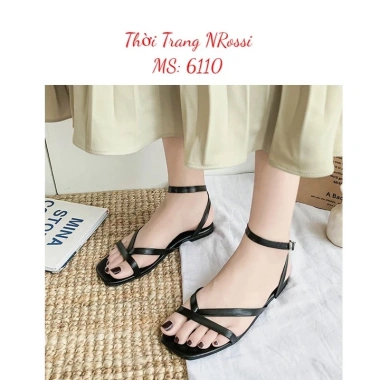 Giày sandal đế bệt nữ size lớn 40-44 FREESHIP - Giá chỉ 209.790₫ giảm mạnh