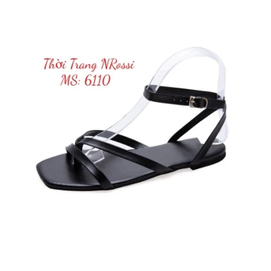 Giày sandal đế bệt nữ size lớn 40-44 FREESHIP - Giá chỉ 209.790₫ giảm mạnh