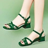 Giày sandal nữ da thật, dây đeo phẳng, gót thấp dày, đế mềm mùa hè – 424.101₫