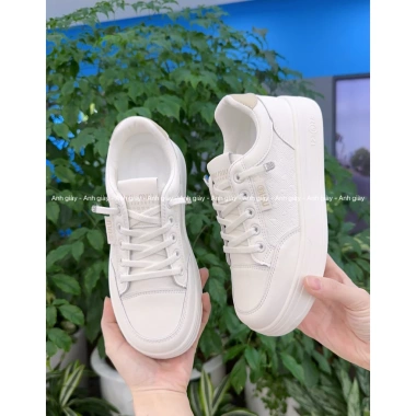 Giày Sneakers Nữ TT05 Đế 3P Nhẹ Êm Không Buộc Dây Phù Hợp Đi Chơi Du Lịch 2