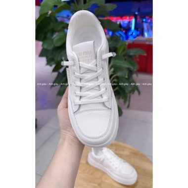 Giày Sneakers Nữ TT05 Đế 3P Nhẹ Êm Không Buộc Dây Phù Hợp Đi Chơi Du Lịch 9