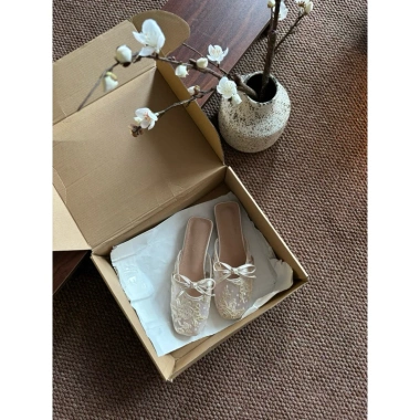 Giày Sục Ballet Nữ Lưới Hoa Đính Nơ Đệm Da Mềm - Phong Cách Mùa Hè 2.025 QCCC Giá 345k