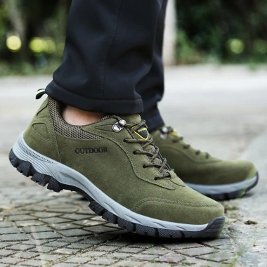 Giày Thể Thao Leo Núi Da Cao Su Chống Trượt Chống Nước Size 39-49 Nam Giá 445.124₫ 9 Giày Thể Thao Leo Núi Da Cao Su Chống Trượt Chống Nước Size 39-49 Nam Giá 445.124₫ 9