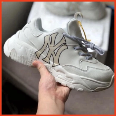 Giày thể thao nam nữ NY cao cấp full box - Sneaker trắng cao cổ ulzzang, tăng 5cm, mẫu Jordan M5, giá 360.000 VND 2