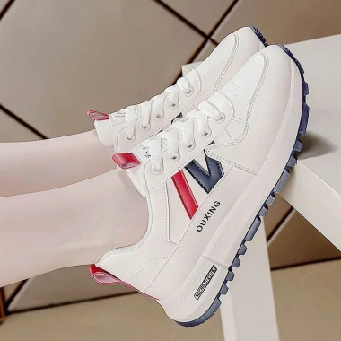 Giày Thể Thao Nữ 2.025 Da Hàn Quốc - Sneaker Trẻ Trung, Năng Động, Mã 5.168, Giá 215k