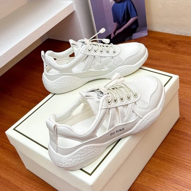 Giày thể thao nữ siêu nhẹ, sneaker đế êm sườn thoáng khí, 3 màu hot full size - 138.400₫