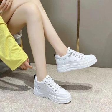 Giày thể thao nữ trắng độn đế cao 7cm phom gọn nhẹ ôm chân box Quảng Châu M14 6
