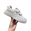 Giày thể thao nữ TT37 trắng - Sneaker đế bằng, cổ thấp, quai dán, giá 320.000₫ 6
