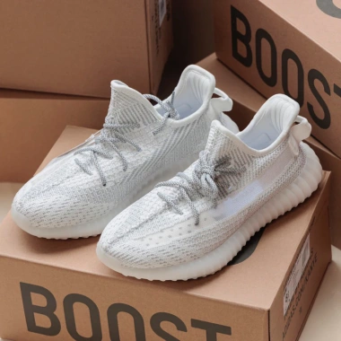 Giày YZ350 Cao Cấp Boost Ép Size 40-45 - Giá chỉ 1.1 triệu, giảm 244k 2