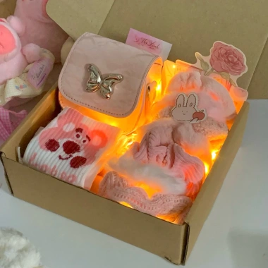 Gift Box 14 Quà tặng người yêu Trung Thu, Valentine, sinh nhật - 5 tone màu, giá chỉ 159.000đ