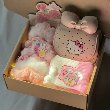 Gift Box 14 Quà tặng người yêu Trung Thu, Valentine, sinh nhật - 5 tone màu, giá chỉ 159.000đ 10 Gift Box 14 Quà tặng người yêu Trung Thu, Valentine, sinh nhật - 5 tone màu, giá chỉ 159.000đ 10