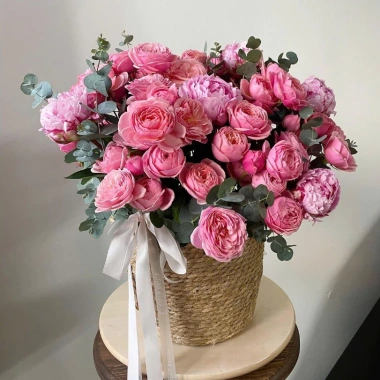Giỏ cắm hoa bằng cói phong cách vintage - Sang trọng, giá ưu đãi 30.000đ