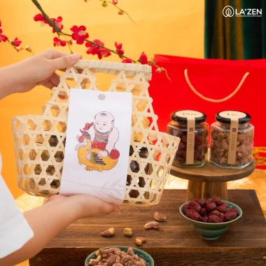 Giỏ quà Tết 2.026 Tân Niên Phúc Lộc mây tre đan tinh tế, hạt dinh dưỡng tốt sức khỏe - Giảm còn 300.000đ La'zen