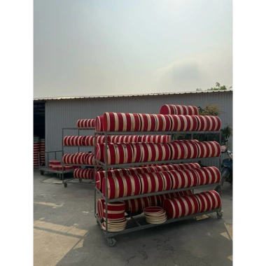 Giỏ quà Tết quạt đỏ tròn - Thiết kế sang trọng, giá ưu đãi 75.000 đồng, quà công ty 7 Giỏ quà Tết quạt đỏ tròn - Thiết kế sang trọng, giá ưu đãi 75.000 đồng, quà công ty 7