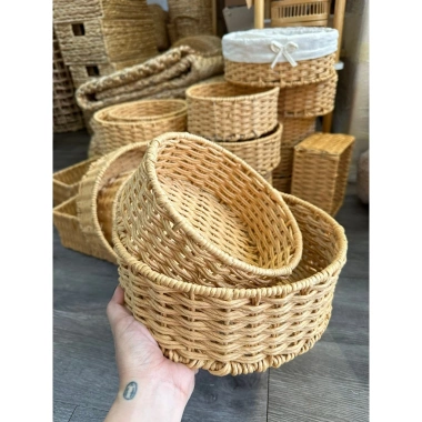 Giỏ tròn sợi giấy có vải lót - Hộp đựng đồ gia dụng, decor phòng, đồ chơi bé, khăn tắm - Giá ưu đãi 70.000₫ 7 Giỏ tròn sợi giấy có vải lót - Hộp đựng đồ gia dụng, decor phòng, đồ chơi bé, khăn tắm - Giá ưu đãi 70.000₫ 7