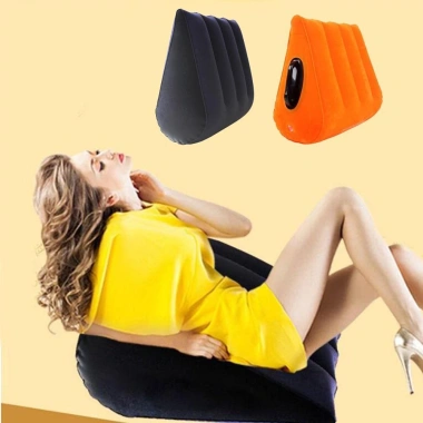 Gối bơm hơi tam giác hỗ trợ lưng, tiện dụng cho cặp đôi - Giá ưu đãi 178.000 VND