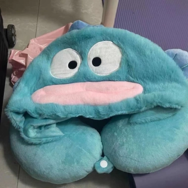 Gối cổ chữ U Kuromi ngủ trưa, văn phòng & du lịch kèm mũ trùm đầu, giảm giá 169k