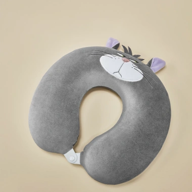 Gối cổ chữ U MINISO Disney Cinderella Lucifer 32x30cm - Giá ưu đãi 262.440 VND 2