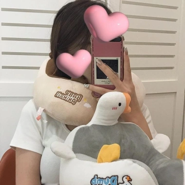 Gối ngủ chữ U hoạt hình dễ thương vịt và heo con - hỗ trợ cổ, eo, mát mùa hè, gối di động, quà sinh nhật 4 Gối ngủ chữ U hoạt hình dễ thương vịt và heo con - hỗ trợ cổ, eo, mát mùa hè, gối di động, quà sinh nhật 4