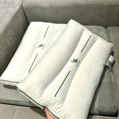Gối Nhật Fukada Pillow lông tơ êm ái, Gối bông ALVA mềm mịn thoáng mát - Sang trọng, giá chỉ 197.100₫