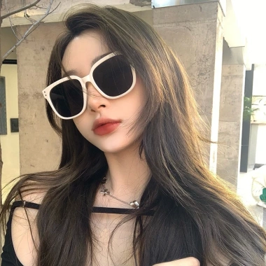 Gọng kính thời trang gấp gọn kim loại - hộp da cao, chống bụi UV, giá 32.000đ 8