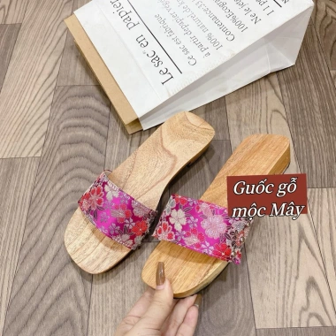 Guốc mộc 3 phân quai gấm HOT trend áo dài lễ tết - Giá ưu đãi 135k Mộc mây