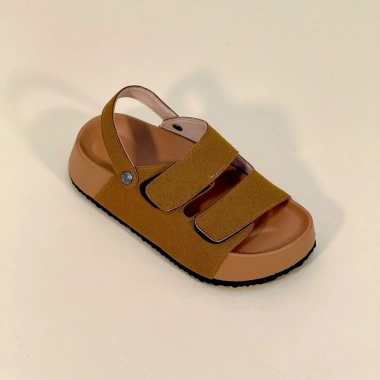 Hàng sẵn hoả tốc Sandal mùa hè quai dán hottrend da lộn 4cm cho nữ - Thích hợp đi học, đi biển