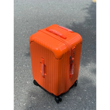 Hàng trưng bầy cắt mẫu lẻ size lỗi móp méo - Giá ưu đãi 300.000đ (366.000đ) 3 Hàng trưng bầy cắt mẫu lẻ size lỗi móp méo - Giá ưu đãi 300.000đ (366.000đ) 3